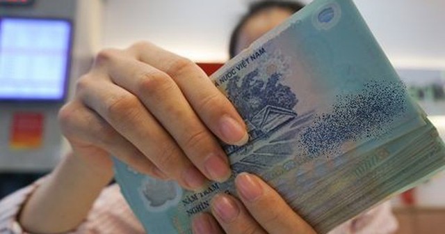 Mặc lãi suất huy động tăng, loạt ngân hàng thi nhau cho vay lãi suất thấp: Agribank cho vay trả nợ từ 2,4%, ACB cho vay mua nhà chỉ 5,5%, TPBank cho vay kinh doanh từ 4,7%,... Mặc lãi suất huy động tăng, loạt ngân hàng thi nhau cho vay lãi suất thấp: Agribank cho vay trả nợ từ 2,4%, ACB cho vay mua nhà chỉ 5,5%, TPBank cho vay kinh doanh từ 4,7%,...