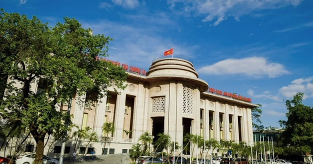 NHNN: Sẽ xử lý nghiêm theo quy định của pháp luật các ngân hàng cạnh tranh lãi suất không lành mạnh NHNN: Sẽ xử lý nghiêm theo quy định của pháp luật các ngân hàng cạnh tranh lãi suất không lành mạnh