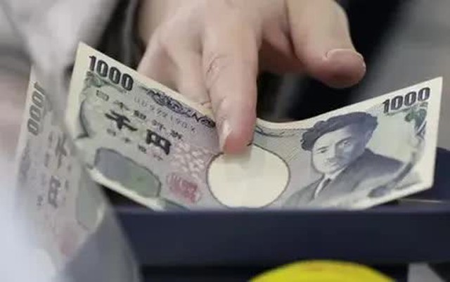 Đồng Yen tăng lên mức cao nhất trong 4 tháng Đồng Yen tăng lên mức cao nhất trong 4 tháng