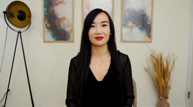 Venus Wang. Venus Wang.