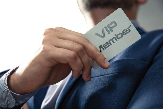 Ra Tết nhiều tiền, để ở ngân hàng nào dễ được thăng hạng thành khách VIP? Ra Tết nhiều tiền, để ở ngân hàng nào dễ được thăng hạng thành khách VIP?
