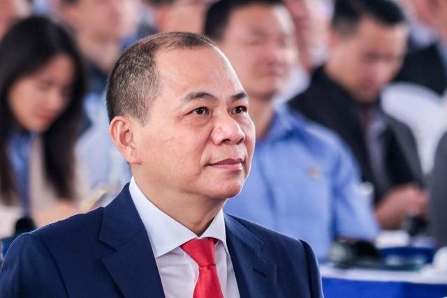 Trong 2 tháng, ông Phạm Nhật Vượng có thêm 2,4 tỷ USD, khi giàu nhất Chủ tịch Vingroup có bao nhiêu tiền? Trong 2 tháng, ông Phạm Nhật Vượng có thêm 2,4 tỷ USD, khi giàu nhất Chủ tịch Vingroup có bao nhiêu tiền?