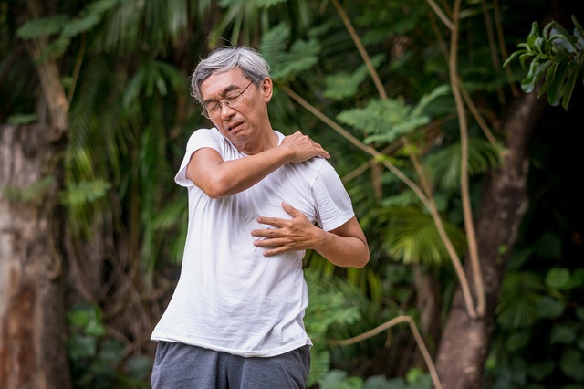 Sau 45 tuổi, đàn ông “đoản mệnh” đều có 4 đặc điểm chung này: Không mắc phải cái nào thì xin chúc mừng bạn! Sau 45 tuổi, đàn ông “đoản mệnh” đều có 4 đặc điểm chung này: Không mắc phải cái nào thì xin chúc mừng bạn!