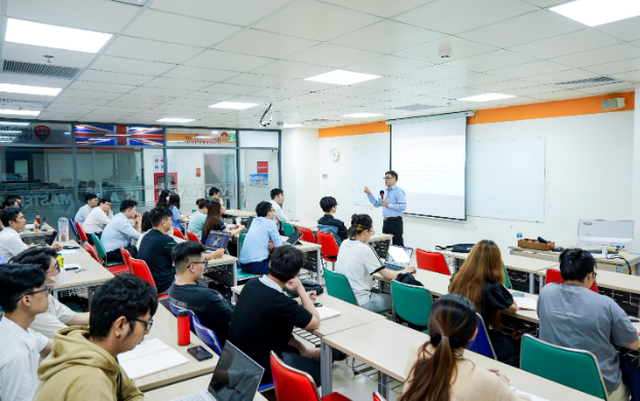 Nâng cao tính ứng dụng chuyên môn cùng chương trình thạc sĩ quan hệ công chúng Nâng cao tính ứng dụng chuyên môn cùng chương trình thạc sĩ quan hệ công chúng
