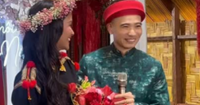 Clip toàn cảnh đám cưới H'Hen Niê: Mẹ chồng gây chú ý vì câu nói khi trao sính lễ, chú rể phát biểu độc lạ