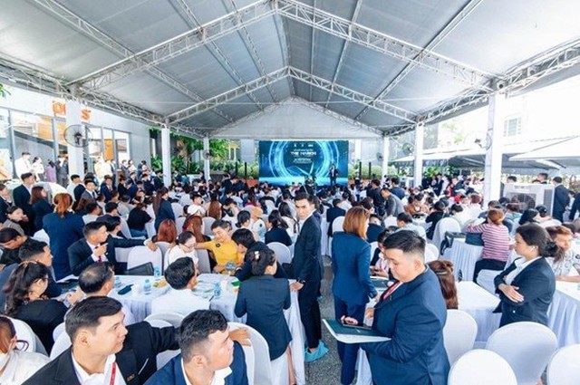 10 năm qua giá nhà đất Bình Dương đã tăng 700%, bất động sản Bình Dương sẽ lập mặt bằng giá mới nếu sáp nhập TPHCM? 10 năm qua giá nhà đất Bình Dương đã tăng 700%, bất động sản Bình Dương sẽ lập mặt bằng giá mới nếu sáp nhập TPHCM?