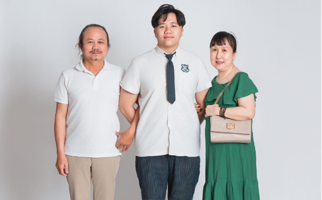 ‘Tôi tự hào thấy con trưởng thành tại Nam Úc Scotch AGS’ ‘Tôi tự hào thấy con trưởng thành tại Nam Úc Scotch AGS’