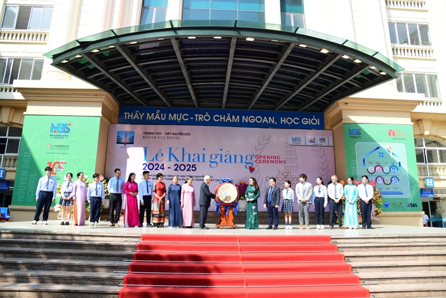 Nhà giáo Nhân dân làm Hiệu trưởng từ năm 20 tuổi: “Tuổi 92, tôi vẫn làm việc mỗi ngày dù thứ Bảy hay Chủ Nhật”- Ảnh 5.