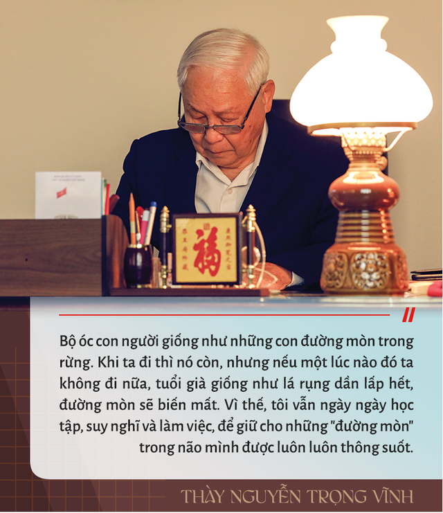 Nhà giáo Nhân dân làm Hiệu trưởng từ năm 20 tuổi: “Tuổi 92, tôi vẫn làm việc mỗi ngày dù thứ Bảy hay Chủ Nhật”- Ảnh 3.