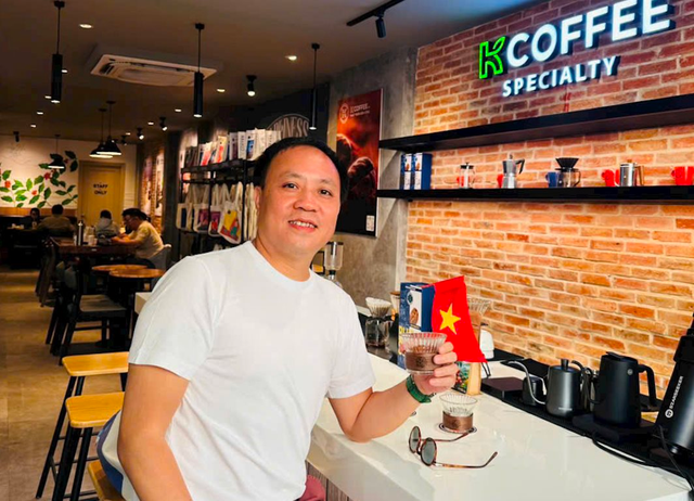 Tiếp cuộc ‘Bắc tiến’, chuỗi K Coffee của ‘Vua tiêu’ mở cửa hàng thứ 2 tại Thủ đô
