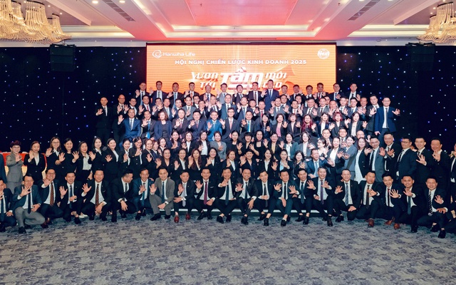 Ấn tượng hội nghị chiến lược kinh doanh năm 2025 của Hanwha Life Việt Nam Ấn tượng hội nghị chiến lược kinh doanh năm 2025 của Hanwha Life Việt Nam