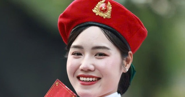 Cận nhan sắc nữ chiến sĩ trong Lễ diễu binh, diễu hành 30/4 Cận nhan sắc nữ chiến sĩ trong Lễ diễu binh, diễu hành 30/4