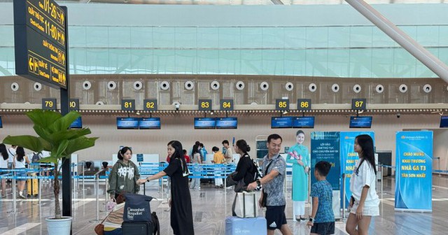Sân bay Tân Sơn Nhất khuyến cáo hành khách Sân bay Tân Sơn Nhất khuyến cáo hành khách