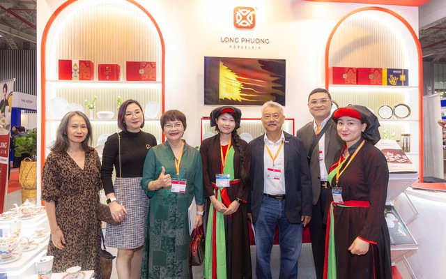 Sứ Long Phương đẩy mạnh xuất khẩu và mở rộng đối tác tại Global Sourcing Fair Vietnam 2025