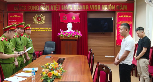 Khởi tố Quang Linh Vlogs và Hằng "du mục"- Ảnh 1.