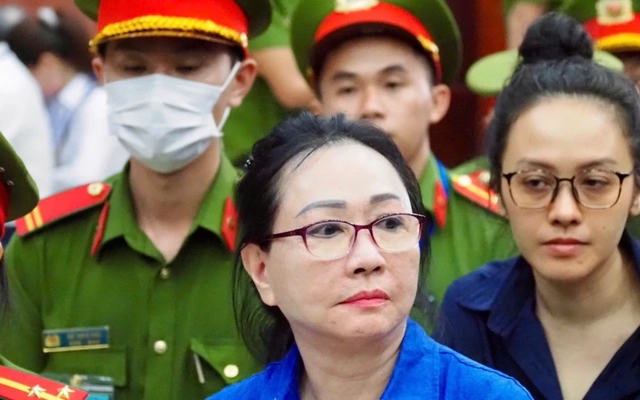 Bà Trương Mỹ Lan muốn bán lại cổ phần trong liên doanh Vietcombank – Bonday – Benthanh để khắc phục hậu quả Bà Trương Mỹ Lan muốn bán lại cổ phần trong liên doanh Vietcombank – Bonday – Benthanh để khắc phục hậu quả