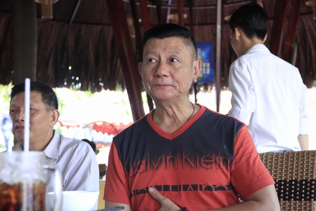 Nam nghệ sĩ nổi tiếng, nhà cao nhất quận 5 một thời: U70 viên mãn bên vợ 2, hưởng thụ tuổi già ở Mỹ Nam nghệ sĩ nổi tiếng, nhà cao nhất quận 5 một thời: U70 viên mãn bên vợ 2, hưởng thụ tuổi già ở Mỹ