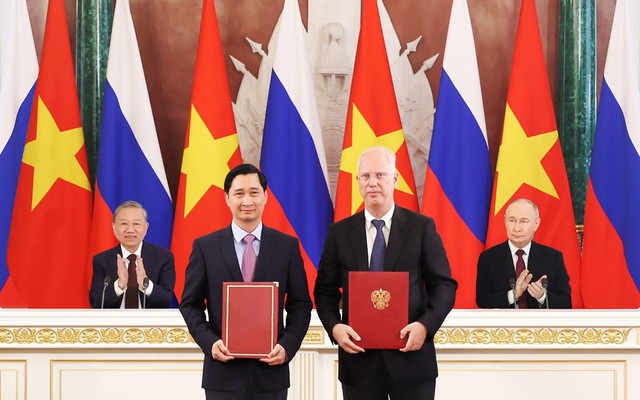 Tổng thống Putin và Tổng Bí thư Tô Lâm chứng kiến ký kết của VNVC về vaccine công nghệ mới Tổng thống Putin và Tổng Bí thư Tô Lâm chứng kiến ký kết của VNVC về vaccine công nghệ mới