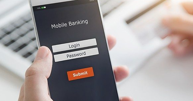 Nảy sinh nghi ngờ sau khi chuyển 50 triệu vào tài khoản lạ, người phụ nữ trình báo vụ việc với Vietcombank và Techcombank, đã được Vietcombank hoàn trả 30 triệu đồng Nảy sinh nghi ngờ sau khi chuyển 50 triệu vào tài khoản lạ, người phụ nữ trình báo vụ việc với Vietcombank và Techcombank, đã được Vietcombank hoàn trả 30 triệu đồng