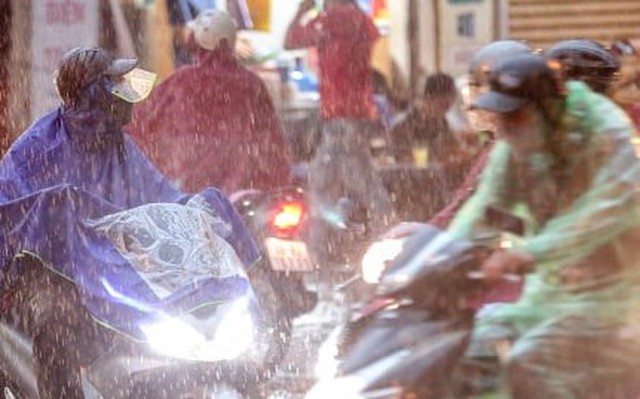 Dự báo thời tiết 10 ngày: Miền Bắc hứng thêm đợt mưa lớn, miền Trung nắng nóng Dự báo thời tiết 10 ngày: Miền Bắc hứng thêm đợt mưa lớn, miền Trung nắng nóng