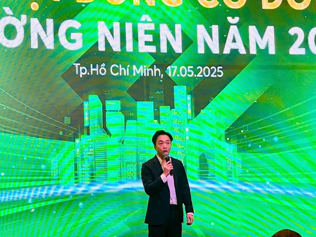 Nguyễn Quốc Cường lần đầu nói những điều chưa ai biết về mẹ: Chắt chiu từng đồng, đi máy bay cũng không chọn hạng thương gia Nguyễn Quốc Cường lần đầu nói những điều chưa ai biết về mẹ: Chắt chiu từng đồng, đi máy bay cũng không chọn hạng thương gia