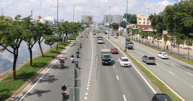 Tp.HCM dự kiến kéo dài đường Võ Văn Kiệt đến Long An thêm 14,6km, xây 6 cầu vượt sông Tp.HCM dự kiến kéo dài đường Võ Văn Kiệt đến Long An thêm 14,6km, xây 6 cầu vượt sông