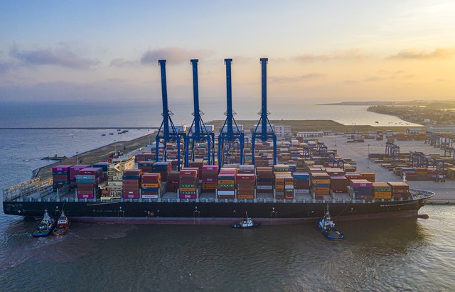 Viconship tiếp tục gom thêm hơn 1 triệu cổ phiếu Vận tải và Xếp dỡ Hải An (HAH) Viconship tiếp tục gom thêm hơn 1 triệu cổ phiếu Vận tải và Xếp dỡ Hải An (HAH)