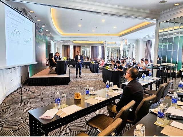 DCDE chia cổ tức tiền mặt 2 năm liên tiếp, DCDS tập trung cơ cấu danh mục DCDE chia cổ tức tiền mặt 2 năm liên tiếp, DCDS tập trung cơ cấu danh mục