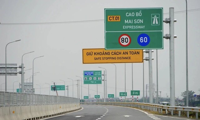 Tập đoàn Đèo Cả "ngỏ ý" cùng các doanh nghiệp trong nước hợp lực mở rộng cao tốc Bắc - Nam theo mô hình PPP Tập đoàn Đèo Cả "ngỏ ý" cùng các doanh nghiệp trong nước hợp lực mở rộng cao tốc Bắc - Nam theo mô hình PPP