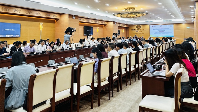 Ngành Ngân hàng vào cuộc sớm và tăng dần quy mô, tốc độ dư nợ tín dụng xanh- Ảnh 1. Ngành Ngân hàng vào cuộc sớm và tăng dần quy mô, tốc độ dư nợ tín dụng xanh- Ảnh 1.