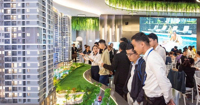 “Thời đến” với bất động sản khu vệ tinh: Sau sáp nhập, thị trường sẽ chứng kiến làn sóng giãn dân mạnh mẽ về khu vực giáp ranh Tp.HCM “Thời đến” với bất động sản khu vệ tinh: Sau sáp nhập, thị trường sẽ chứng kiến làn sóng giãn dân mạnh mẽ về khu vực giáp ranh Tp.HCM