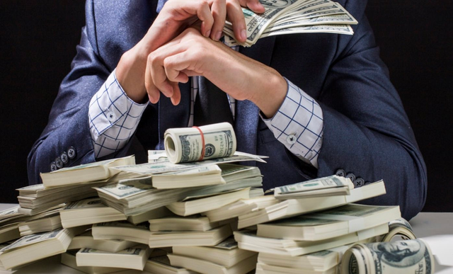 Giới siêu giàu thế giới "lũ lượt" đổ tiền đầu tư vào thị trường số 1 châu Á, chỉ ra một loạt ưu thế lớn nhưng thương chiến là rủi ro hàng đầu Giới siêu giàu thế giới "lũ lượt" đổ tiền đầu tư vào thị trường số 1 châu Á, chỉ ra một loạt ưu thế lớn nhưng thương chiến là rủi ro hàng đầu