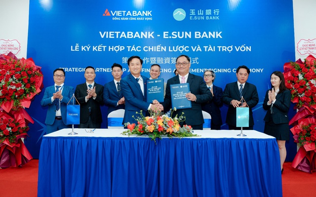 VietABank bắt tay hợp tác chiến lược với ngân hàng của Đài Loan, khoản giải ngân đầu tiên triển khai ngay trong tháng 5/2025 VietABank bắt tay hợp tác chiến lược với ngân hàng của Đài Loan, khoản giải ngân đầu tiên triển khai ngay trong tháng 5/2025