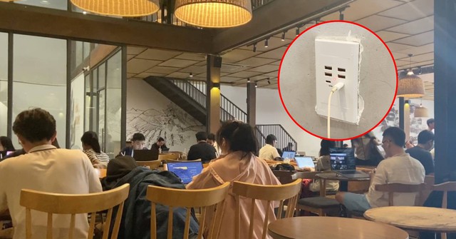 Thông tin mới về việc The Coffee House bịt ổ điện, bị cho là "đuổi khéo" khách gây xôn xao: Đại diện quán nói gì? Thông tin mới về việc The Coffee House bịt ổ điện, bị cho là "đuổi khéo" khách gây xôn xao: Đại diện quán nói gì?