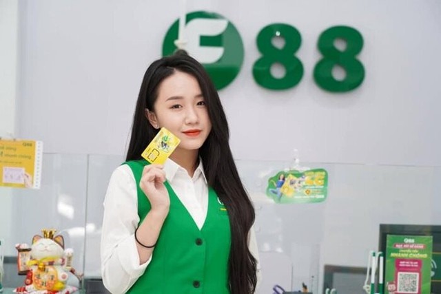 Cổ đông F88 sắp ngập trong cổ phiếu thưởng tỷ lệ 1.200%, kế hoạch lợi nhuận tăng 50% Cổ đông F88 sắp ngập trong cổ phiếu thưởng tỷ lệ 1.200%, kế hoạch lợi nhuận tăng 50%