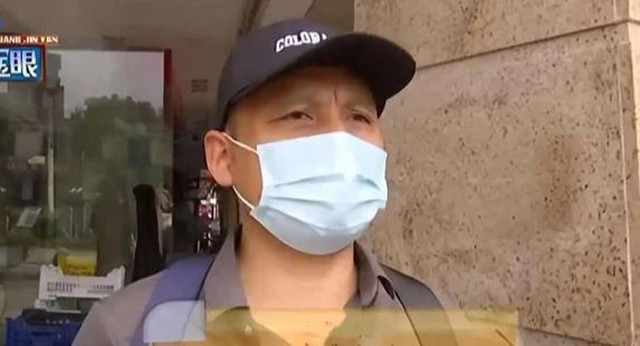 Người đàn ông gửi tiết kiệm hơn 899 triệu đồng, 15 năm sau số dư chỉ còn 7 triệu, ngân hàng khẳng định: “Chúng tôi chỉ làm theo quy định” Người đàn ông gửi tiết kiệm hơn 899 triệu đồng, 15 năm sau số dư chỉ còn 7 triệu, ngân hàng khẳng định: “Chúng tôi chỉ làm theo quy định”