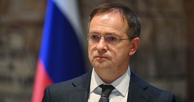 Trợ lý tổng thống Nga Vladimir Medinsky. (Ảnh: Sputnik)

