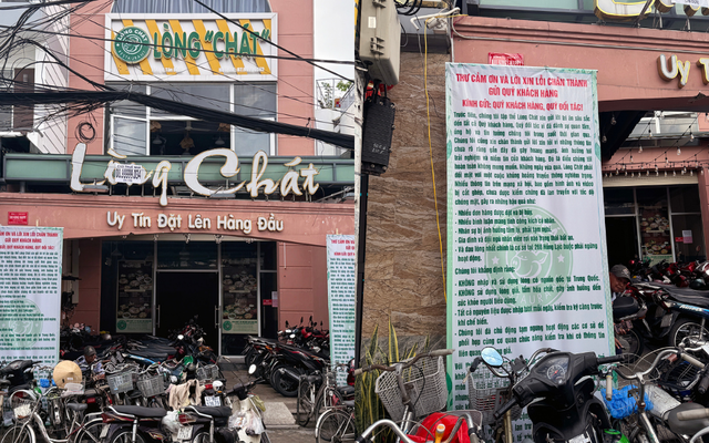 Lòng Chát tại TP.HCM đóng cửa: "Vườn không nhà trống", sân trước đã thành bãi gửi xe Lòng Chát tại TP.HCM đóng cửa: "Vườn không nhà trống", sân trước đã thành bãi gửi xe