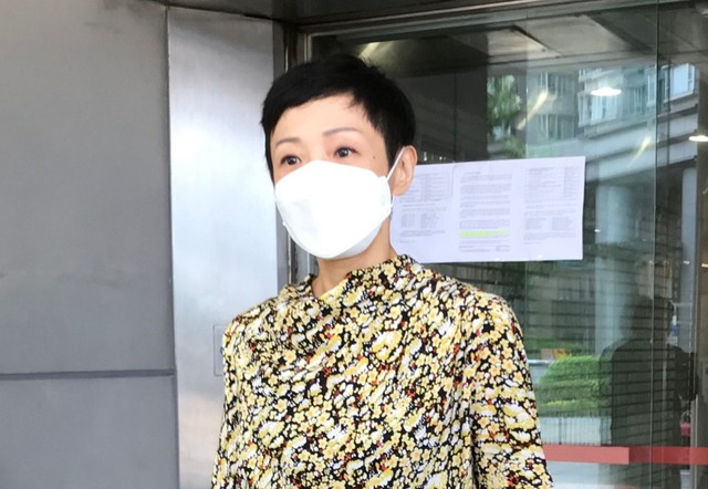 Người phụ nữ chi gần 108 tỷ đồng mua biệt thự nhưng không ở, 5 năm sau phát hiện nhà biến thành “phim trường”, tòa án khẳng định: “Không xâm phạm quyền riêng tư nhưng phải bồi thường” Người phụ nữ chi gần 108 tỷ đồng mua biệt thự nhưng không ở, 5 năm sau phát hiện nhà biến thành “phim trường”, tòa án khẳng định: “Không xâm phạm quyền riêng tư nhưng phải bồi thường”