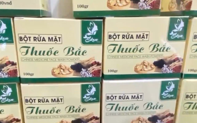 Phát hiện gần 6.000 sản phẩm dưỡng trắng da mặt và toàn thân không rõ nguồn gốc Phát hiện gần 6.000 sản phẩm dưỡng trắng da mặt và toàn thân không rõ nguồn gốc