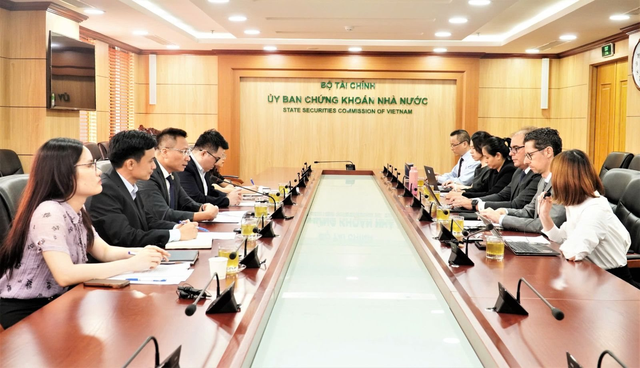 Ngân hàng Thế giới rất quan tâm đến tiến độ nâng hạng TTCK Việt Nam, mong muốn có thể tham gia và hỗ trợ Ngân hàng Thế giới rất quan tâm đến tiến độ nâng hạng TTCK Việt Nam, mong muốn có thể tham gia và hỗ trợ