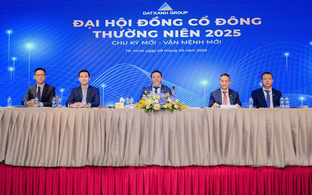 Đại hội cổ đông thường niên 2025 DXG: Bứt phá cho chu kỳ tăng trưởng mới Đại hội cổ đông thường niên 2025 DXG: Bứt phá cho chu kỳ tăng trưởng mới
