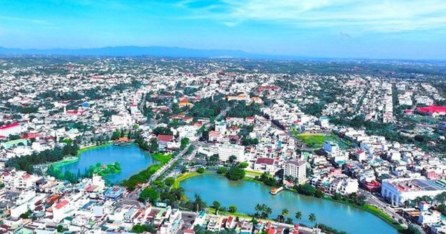 Cấp tốc hoàn thiện hồ sơ để nghiệm thu 38 dự án trước khi bỏ cấp huyện Cấp tốc hoàn thiện hồ sơ để nghiệm thu 38 dự án trước khi bỏ cấp huyện