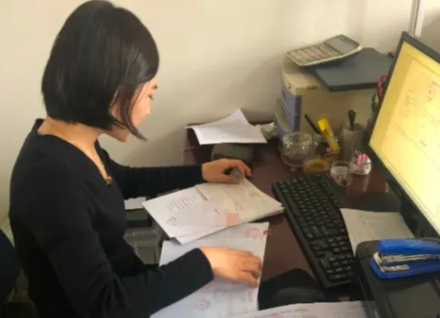 Kế toán chuyển khoản nhầm lương 2 lần, thiệt hại 72 triệu đồng, nhân viên muốn trả lại nhưng công ty tuyên bố: Không cần trả Kế toán chuyển khoản nhầm lương 2 lần, thiệt hại 72 triệu đồng, nhân viên muốn trả lại nhưng công ty tuyên bố: Không cần trả