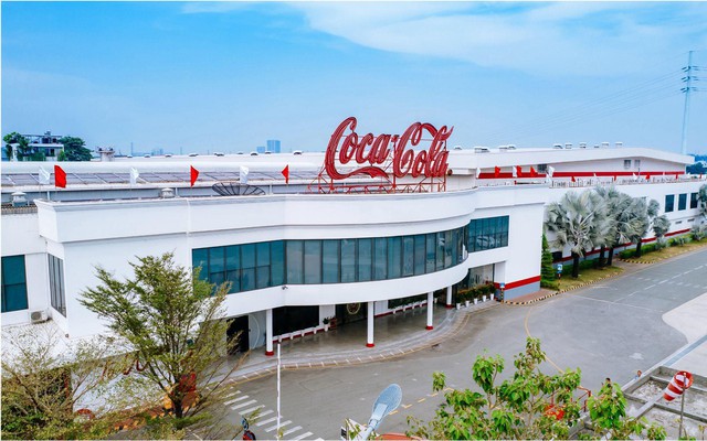 Coca-Cola Việt Nam: 30 năm đồng hành và phát triển với những đóng góp thiết thực Coca-Cola Việt Nam: 30 năm đồng hành và phát triển với những đóng góp thiết thực