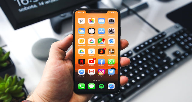 Tất tần tật kiểu ảnh, kiểu tin nhắn SMS, Zalo, Messenger phải xóa ngay khỏi điện thoại- Ảnh 1.