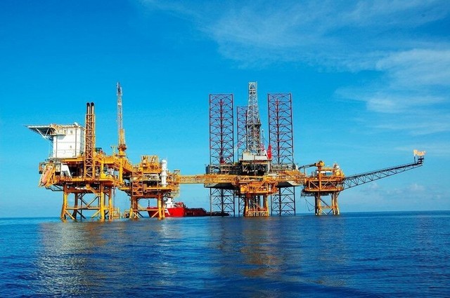 Các dự án dầu khí trọng điểm của Việt Nam vào giai đoạn 'vàng', dự báo lợi nhuận 'đại gia' dầu khí tăng trưởng 33% Các dự án dầu khí trọng điểm của Việt Nam vào giai đoạn 'vàng', dự báo lợi nhuận 'đại gia' dầu khí tăng trưởng 33%