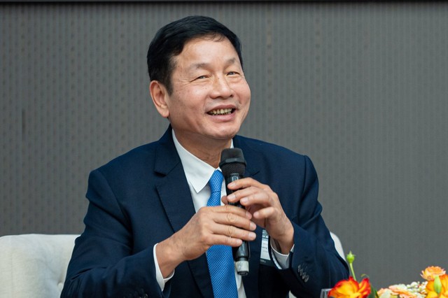 Tin vui cho cổ đông FPT: Tăng trưởng lợi nhuận trở lại mức 20% Tin vui cho cổ đông FPT: Tăng trưởng lợi nhuận trở lại mức 20%
