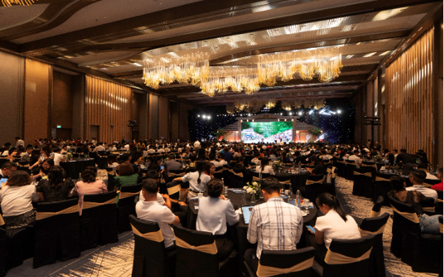 Newstarland tham dự sự kiện ra mắt The Komorebi & The Miyabi tại Vinhomes Royal Island Newstarland tham dự sự kiện ra mắt The Komorebi & The Miyabi tại Vinhomes Royal Island