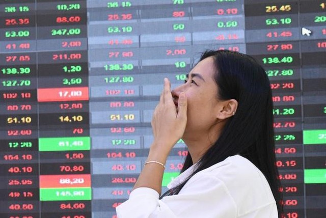 "Cầu vồng sau cơn bão": Loạt công ty chứng khoán, chuyên gia đồng thuận dự báo VN-Index có thể lên mốc 1.500 điểm "Cầu vồng sau cơn bão": Loạt công ty chứng khoán, chuyên gia đồng thuận dự báo VN-Index có thể lên mốc 1.500 điểm